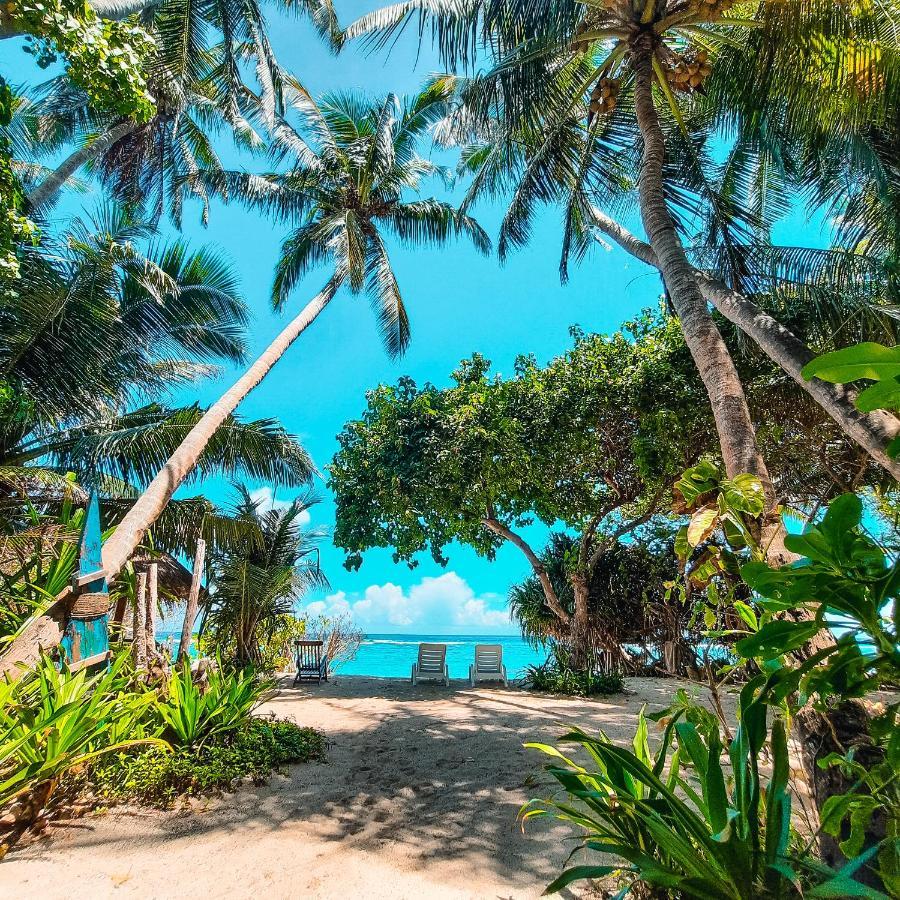 Hotel Thundi Sea View à Fulidhoo Extérieur photo