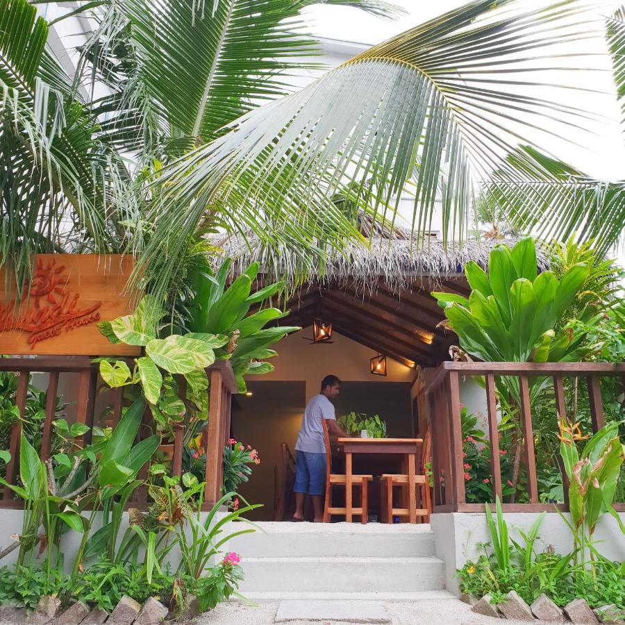 Hotel Thundi Sea View à Fulidhoo Extérieur photo